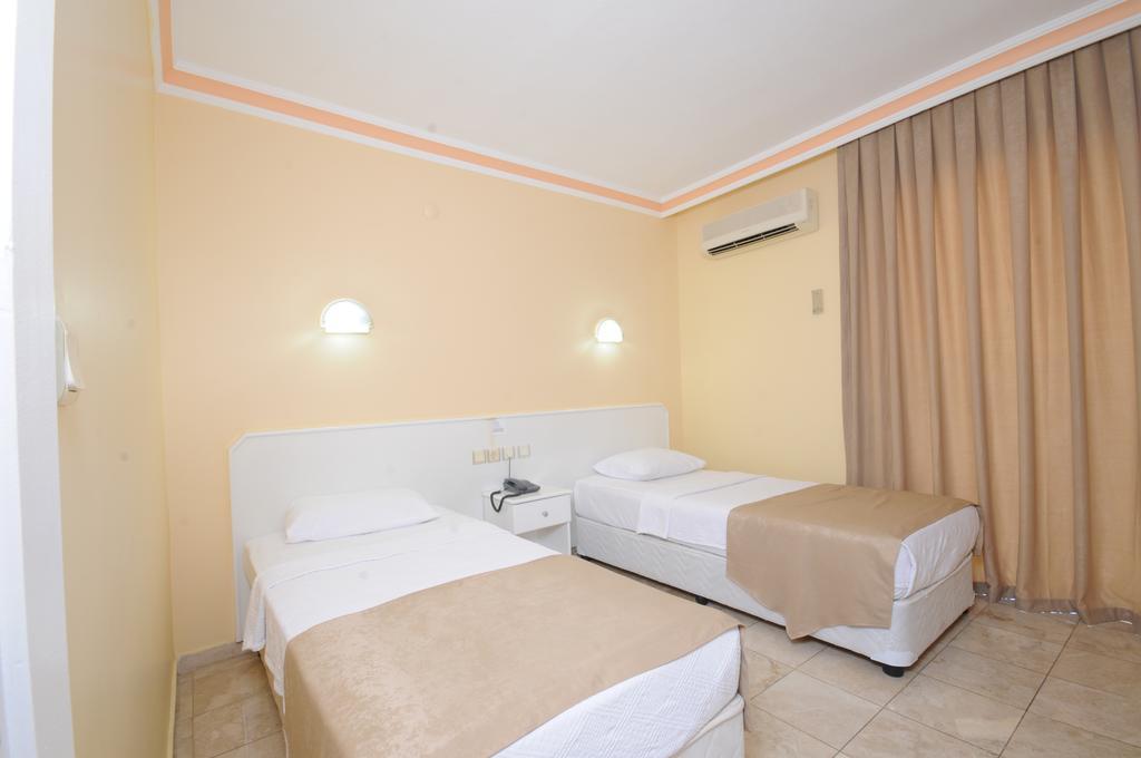 Kleopatra Apartments Icmeler Marmaris Exterior foto